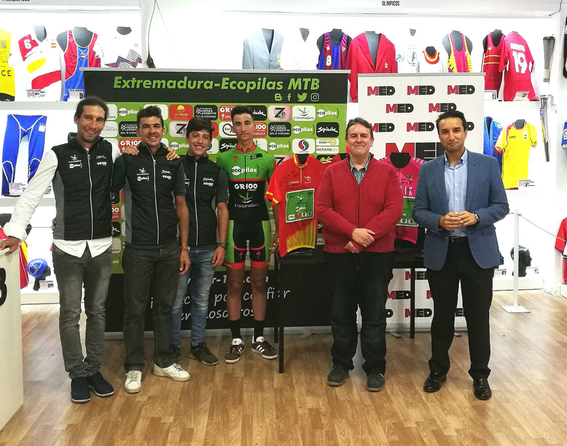 El pacense Miguel Benavides correrá con Extremadura-Ecopilas en 2019