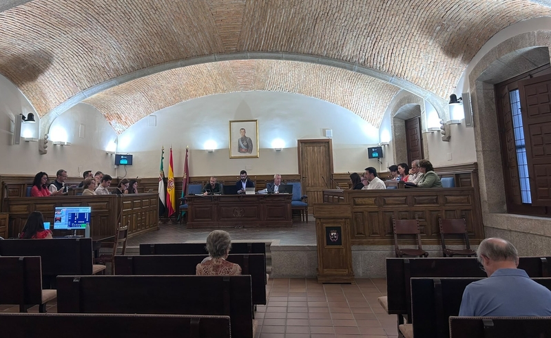 El Ayuntamiento de Plasencia aprueba los planes municipales de actuación ante el riesgo de incendios forestales e inundaciones