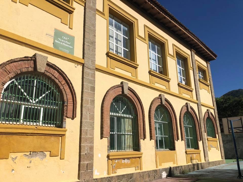 Esta semana comienzan las obras en el tejado del colegio de Baños de Montemayor