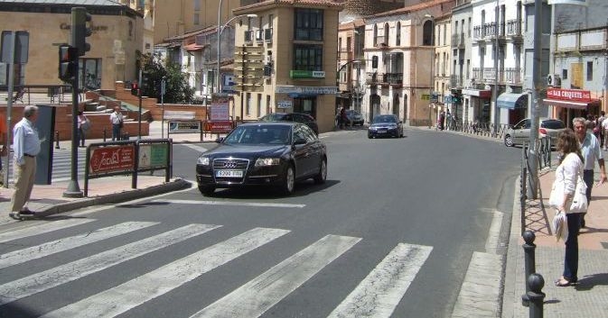 Propuesta la adjudicación para el refuerzo y mejora de firme de 18 calles en Plasencia a la empresa Ecoasfalt S.L. 