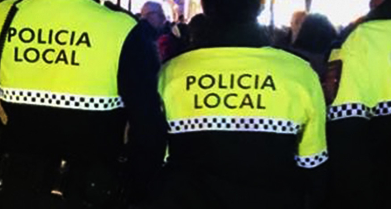 La Policía Local de Plasencia desaloja un piso de estudiantes donde se celebraba una fiesta