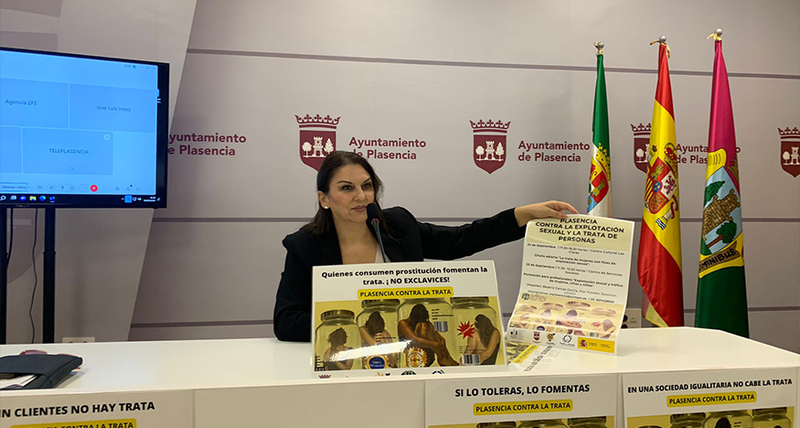 La concejala de Igualdad inicia una campaa de sensibilizacin contra la trata de personas