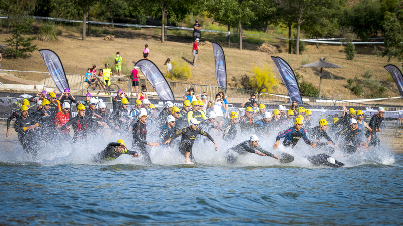 El Campeonato de Extremadura de Aguas Abiertas en El Anillo inaugura el Circuito de Aguas Dulces Euroace Sport 2023