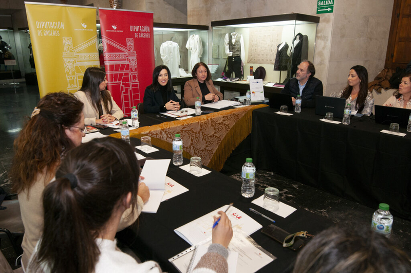 Extremadura y Portugal se unen en el proyecto “RESOTEX. Repensando el sector textil y la moda sostenible”