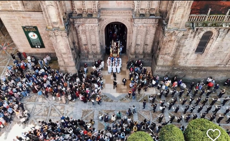 La Oficina de turismo de Plasencia recibe más de 5.000 visitantes nacionales durante la Semana Santa 2025