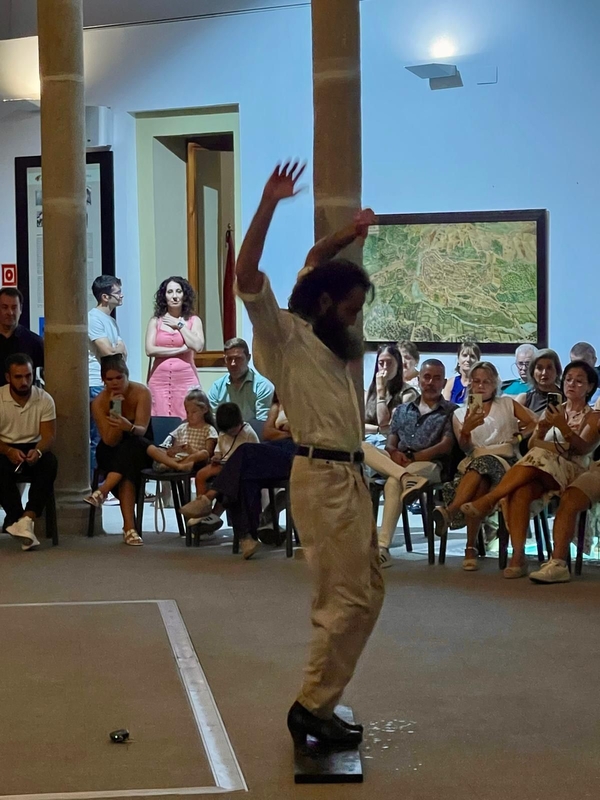 La Noche Abierta llena de vida las calles de Plasencia en una de sus ediciones más exitosas