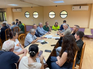 El alcalde Fernando Pizarro destaca las inversiones en el barrio del Pilar y en el Parque de los Pinos en la antesala de sus fiestas