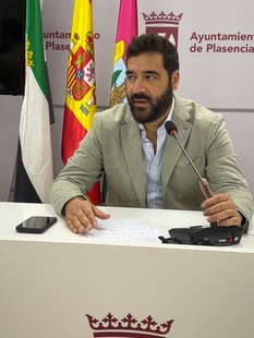 El Ayuntamiento de Plasencia adjudica a Vodafone el nuevo contrato de telecomunicaciones con un ahorro superior al 55 %