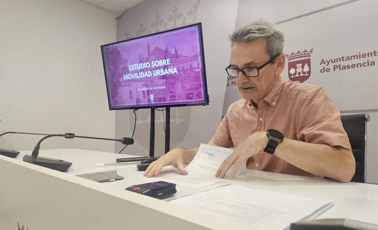 Los placentinos piden un autobús urbano con mayor frecuencia, puntualidad y mejores conexiones